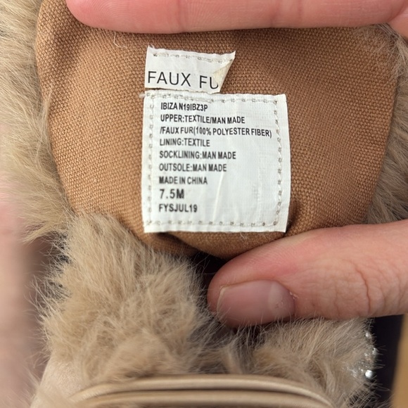 NANETTE LEPORE “Ibiza” bootie - Picture 8 of 8